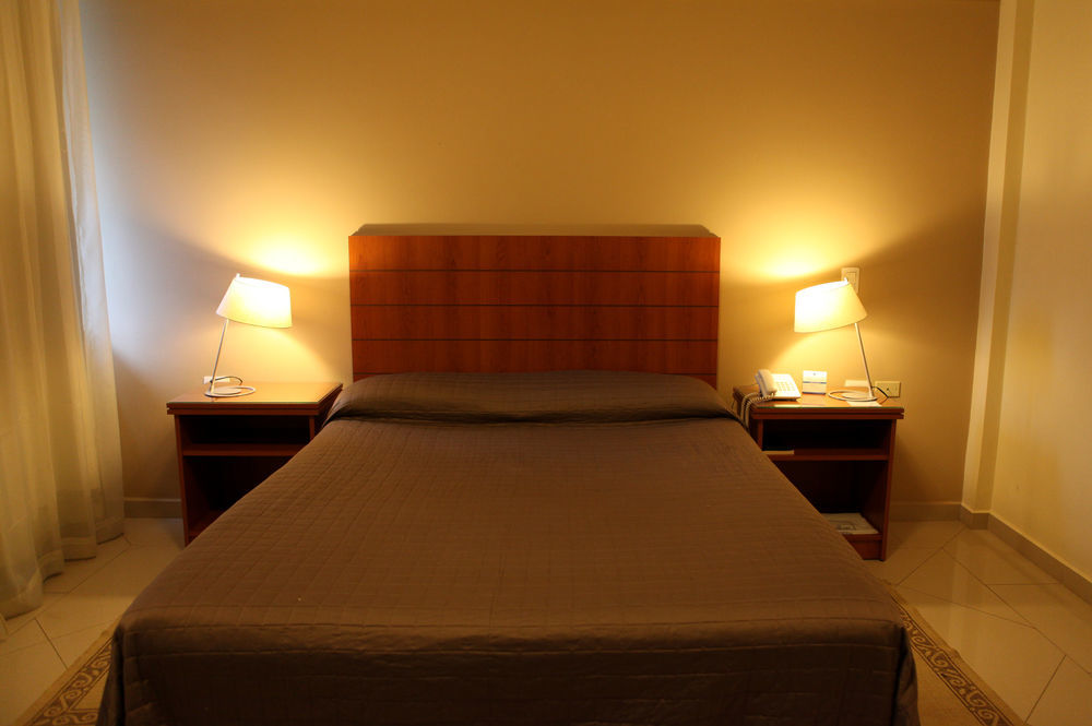 Convair Hotel Ciudad del Este Eksteriør bilde