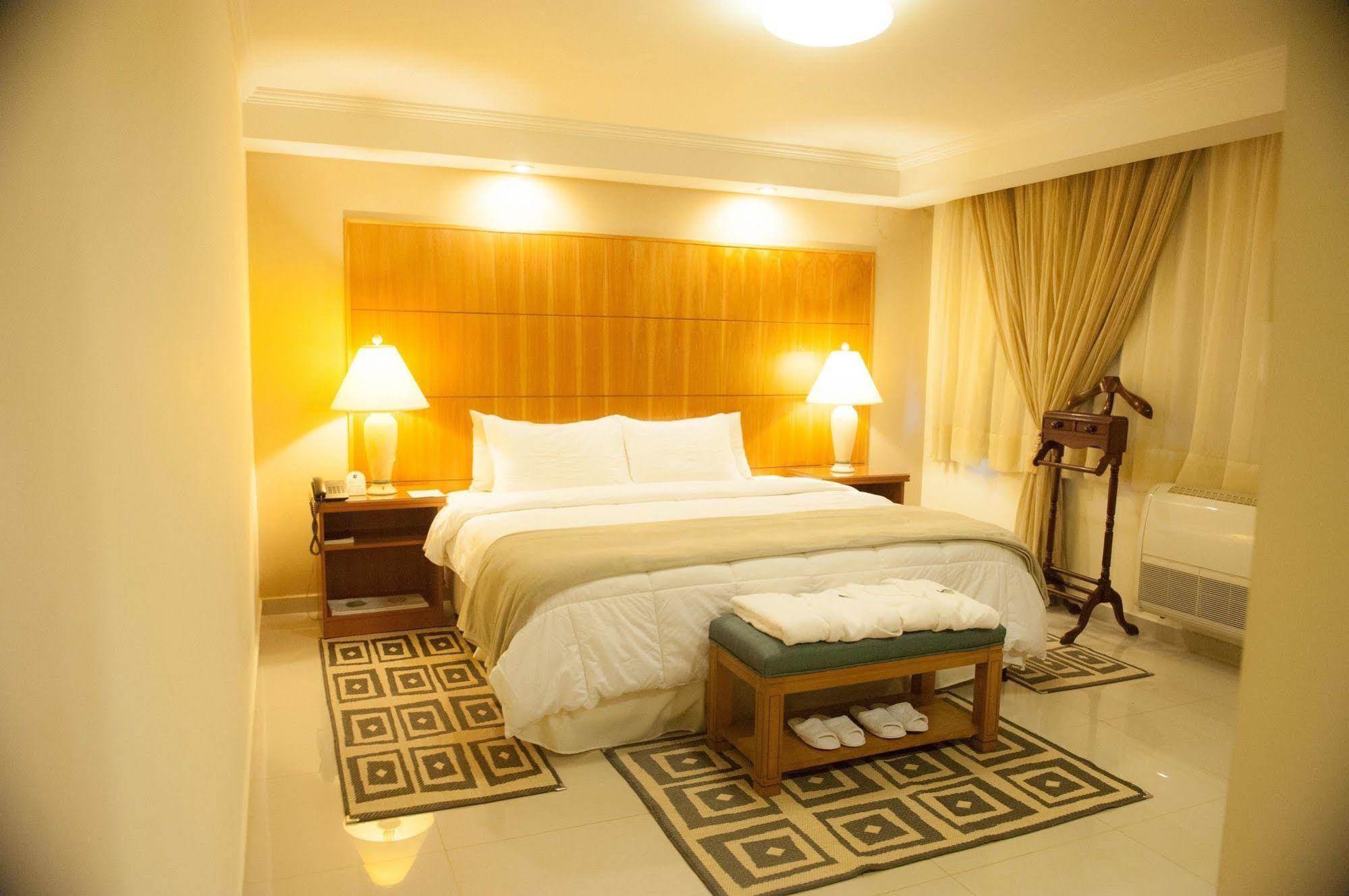 Convair Hotel Ciudad del Este Eksteriør bilde