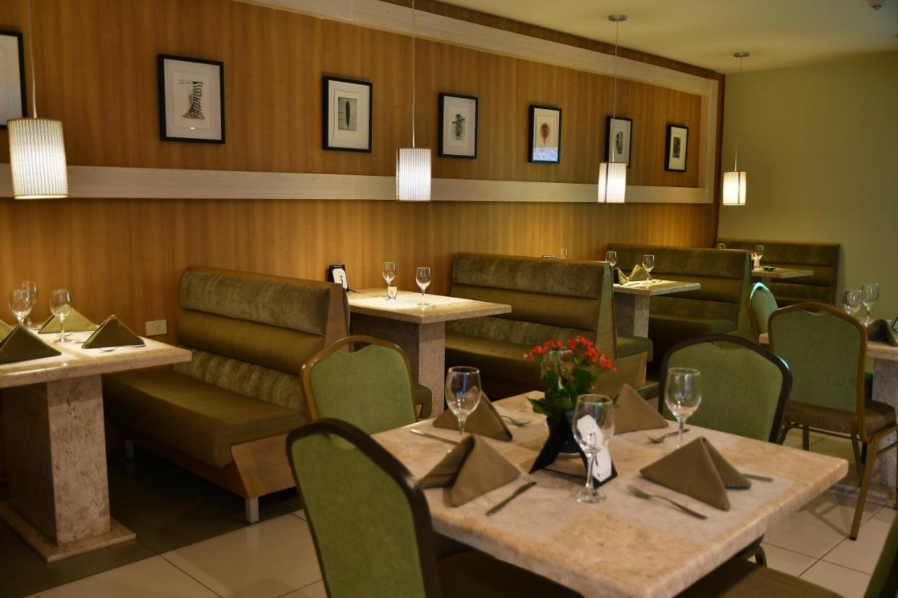 Convair Hotel Ciudad del Este Eksteriør bilde